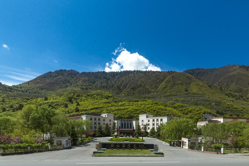 New Jiuzhai Hotel Jiuzhaigou Exterior photo